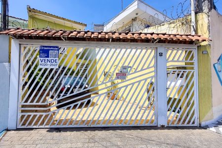 Casa à venda com 155m², 3 quartos e 2 vagasFachada