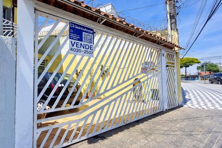 Casa à venda com 155m², 3 quartos e 2 vagasFachada   PLaca G cod: VDLZ-195