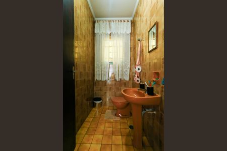 Casa à venda com 155m², 3 quartos e 2 vagasLavabo