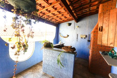 Casa à venda com 155m², 3 quartos e 2 vagasÁrea comum - Churrasqueira