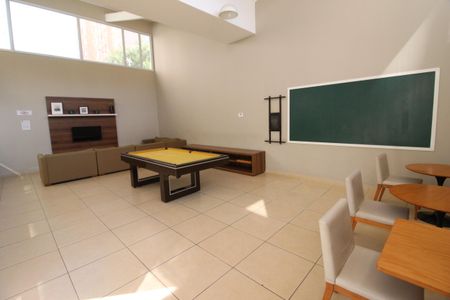 Apartamento à venda com 45m², 2 quartos e 1 vagaÁrea comum - Sala de jogos
