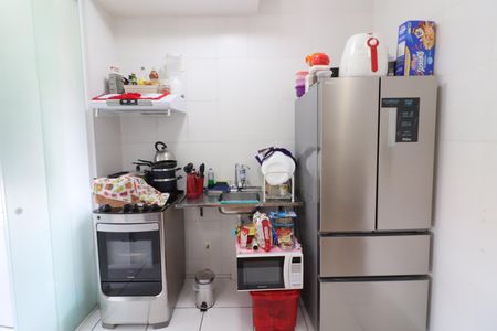 Apartamento à venda com 45m², 2 quartos e 1 vagaCozinha e Área de Serviço