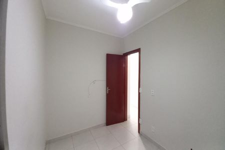 Apartamento para alugar com 74m², 3 quartos e 1 vagaQuarto 2