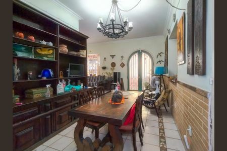 Sala de casa à venda com 6 quartos, 214m² em Tijuca, Rio de Janeiro