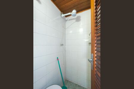 Casa à venda com 214m², 6 quartos e 1 vagaBanheiro