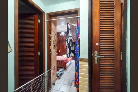 Casa à venda com 214m², 6 quartos e 1 vagaSuíte