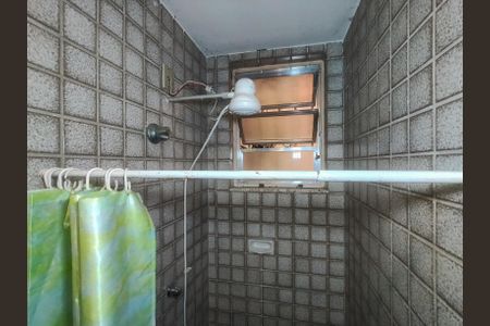 Casa à venda com 214m², 6 quartos e 1 vagaBanheiro de serviço