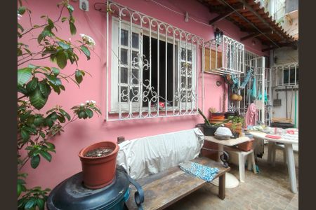 Casa à venda com 214m², 6 quartos e 1 vagaQuintal