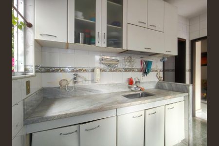 Casa à venda com 214m², 6 quartos e 1 vagaCozinha