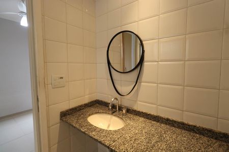 Apartamento para alugar com 79m², 3 quartos e 2 vagasBanheiro da Suíte