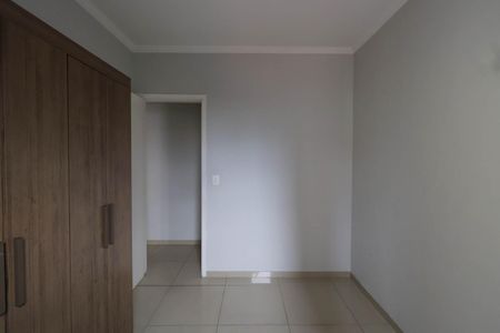 Apartamento para alugar com 79m², 3 quartos e 2 vagasQuarto 2
