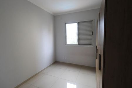 Apartamento para alugar com 79m², 3 quartos e 2 vagasQuarto 2