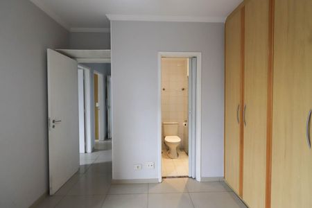 Apartamento para alugar com 79m², 3 quartos e 2 vagasSuíte