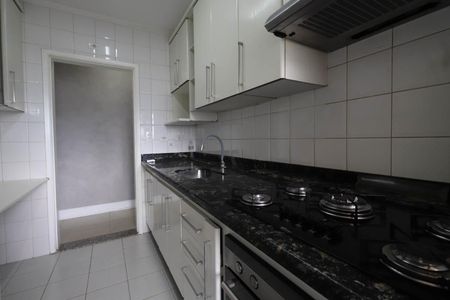 Apartamento para alugar com 79m², 3 quartos e 2 vagasCozinha