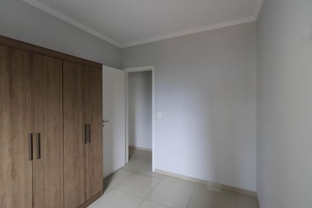 Apartamento para alugar com 79m², 3 quartos e 2 vagasQuarto 2
