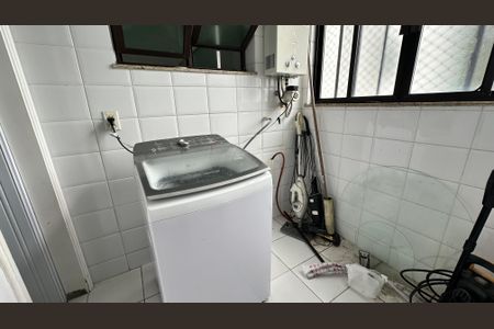 Apartamento para alugar com 220m², 3 quartos e 3 vagas Apartamento para alugar com 220m², 3 quartos e 3 vagasÁrea de Serviço