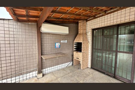 Apartamento para alugar com 220m², 3 quartos e 3 vagas Apartamento para alugar com 220m², 3 quartos e 3 vagasCobertura