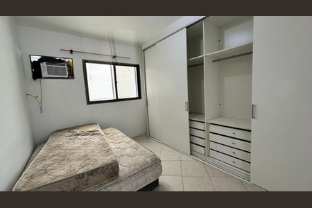 Apartamento para alugar com 220m², 3 quartos e 3 vagas Apartamento para alugar com 220m², 3 quartos e 3 vagasSuíte