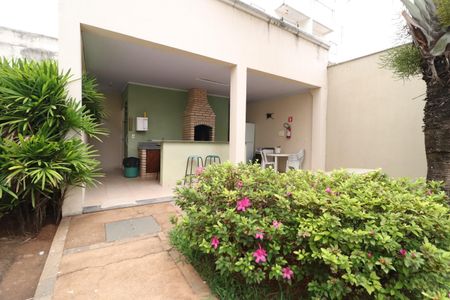 Apartamento para alugar com 44m², 2 quartos e 1 vagaÁrea comum - Churrasqueira