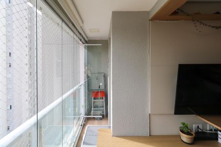 Apartamento à venda com 64m², 2 quartos e 2 vagasVaranda