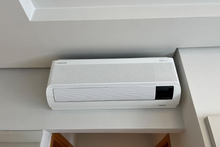 Ar condicionado Sala de apartamento para alugar com 1 quarto, 58m² em Vila Matias, Santos