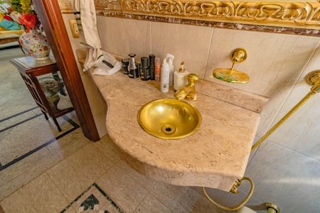 Casa para alugar com 600m², 4 quartos e 4 vagas