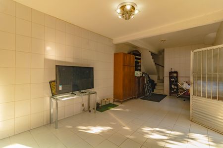 Casa para alugar com 600m², 4 quartos e 4 vagas