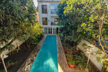 Casa para alugar com 600m², 4 quartos e 4 vagas