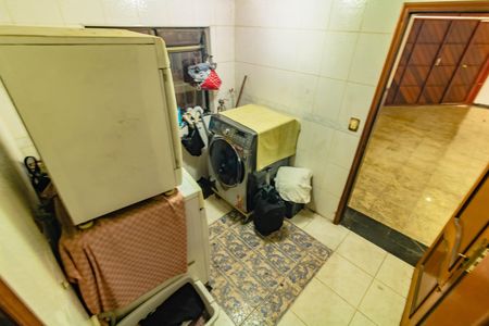 Casa para alugar com 600m², 4 quartos e 4 vagas