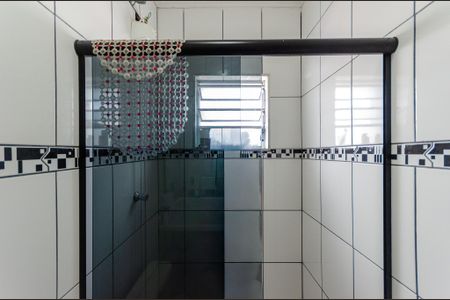 Casa à venda com 450m², 3 quartos e 5 vagasSuíte 3 - Banheiro