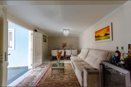 Casa à venda com 450m², 3 quartos e 5 vagasSala