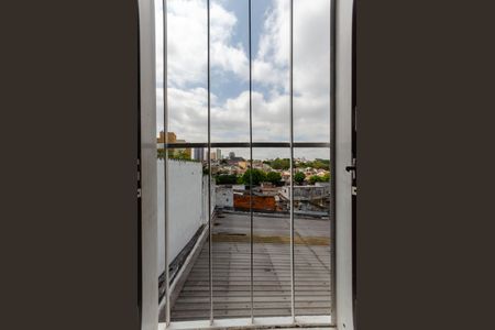 Casa à venda com 450m², 3 quartos e 5 vagasSuíte 2 - Janela