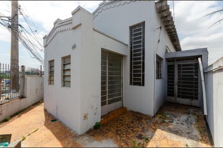 Casa à venda com 450m², 3 quartos e 5 vagasSalão