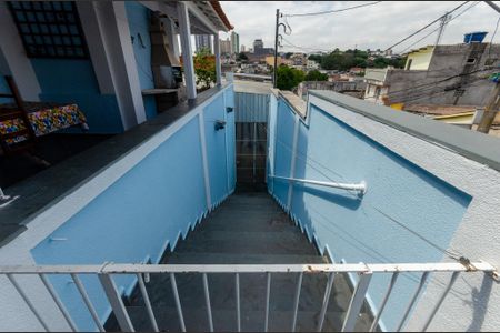 Casa à venda com 450m², 3 quartos e 5 vagasEscada