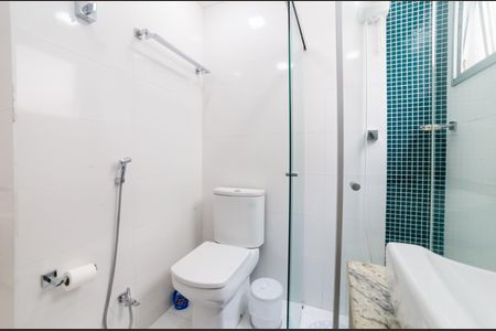 Apartamento à venda com 108m², 3 quartos e 2 vagasBanheiro da Suíte