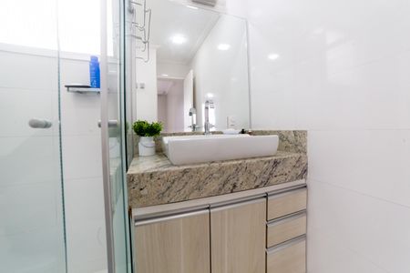 Apartamento à venda com 108m², 3 quartos e 2 vagasBanheiro da Suíte