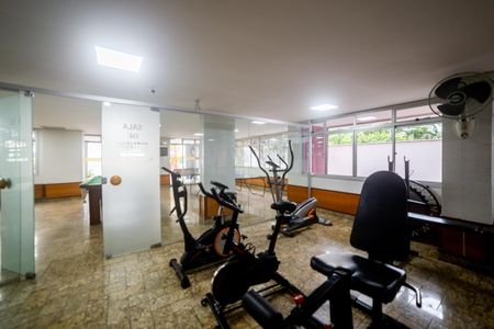 Apartamento à venda com 108m², 3 quartos e 2 vagasÁrea comum - Academia