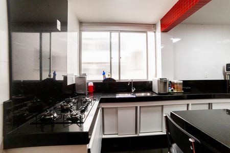 Apartamento à venda com 108m², 3 quartos e 2 vagasCozinha