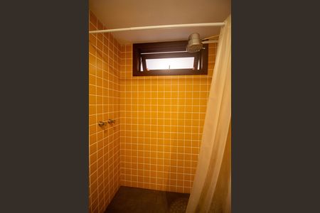 Casa para alugar com 279m², 5 quartos e 2 vagas Casa para alugar com 279m², 5 quartos e 2 vagasBanheito 3