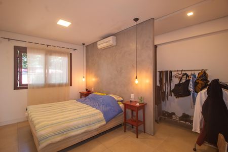 Casa para alugar com 279m², 5 quartos e 2 vagas Casa para alugar com 279m², 5 quartos e 2 vagasSuite