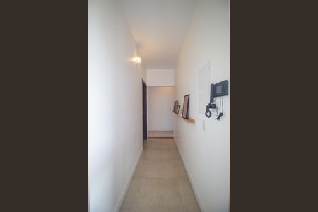 Casa para alugar com 279m², 5 quartos e 2 vagas Casa para alugar com 279m², 5 quartos e 2 vagascorredor