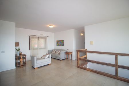 Casa para alugar com 279m², 5 quartos e 2 vagas Casa para alugar com 279m², 5 quartos e 2 vagasSala