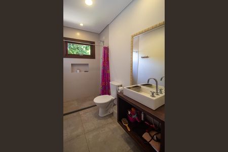 Casa para alugar com 279m², 5 quartos e 2 vagas Casa para alugar com 279m², 5 quartos e 2 vagasBanheiro 2