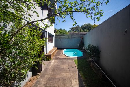 Casa para alugar com 279m², 5 quartos e 2 vagas Casa para alugar com 279m², 5 quartos e 2 vagasQuintal
