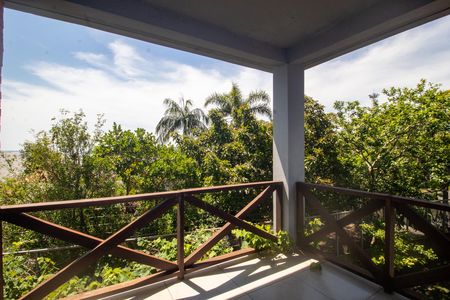 Casa para alugar com 279m², 5 quartos e 2 vagas Casa para alugar com 279m², 5 quartos e 2 vagasChurrasqueira
