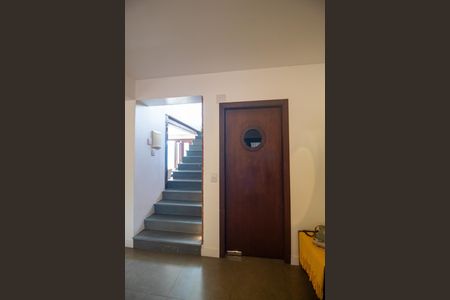 Casa para alugar com 279m², 5 quartos e 2 vagas Casa para alugar com 279m², 5 quartos e 2 vagasSala 2