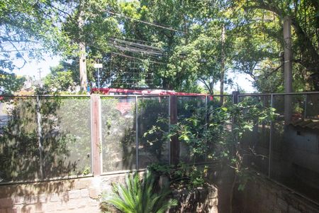 Casa para alugar com 279m², 5 quartos e 2 vagas Casa para alugar com 279m², 5 quartos e 2 vagasVista