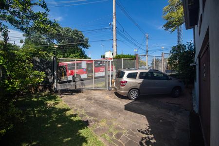 Casa para alugar com 279m², 5 quartos e 2 vagas Casa para alugar com 279m², 5 quartos e 2 vagasPatio