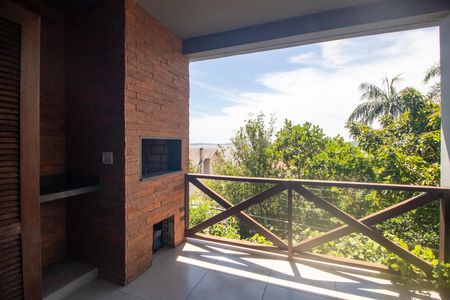 Casa para alugar com 279m², 5 quartos e 2 vagas Casa para alugar com 279m², 5 quartos e 2 vagasChurrasqueira