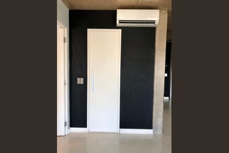 Apartamento à venda com 70m², 1 quarto e 1 vaga Apartamento à venda com 70m², 1 quarto e 1 vagaSala